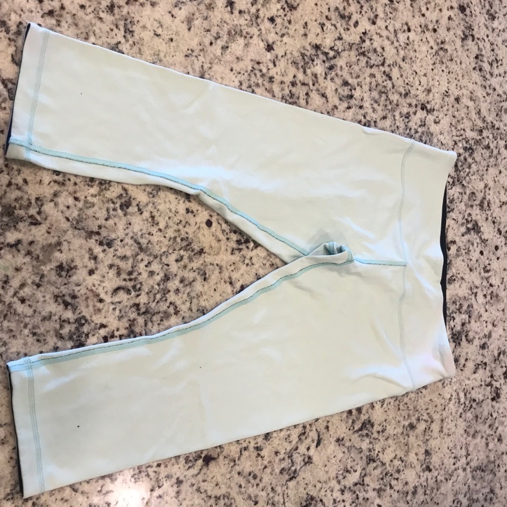 Reversible Lululemon capris
